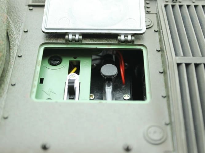 Радиоуправляемый танк Taigen 1/16 ИС-2 модель 1944, СССР, зеленый, (для ИК боя) V3.0 2.4G RTR, TG3928-1G-IR-BOX3.0