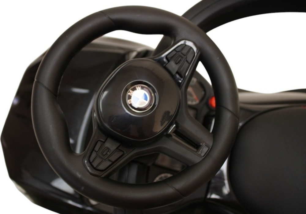 Детский толокар BMW M5 RiverToys (A999MP-M) (черный)