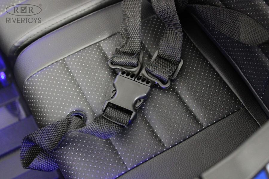 Детский электромобиль RiverToys T777TT 4WD синий Spider