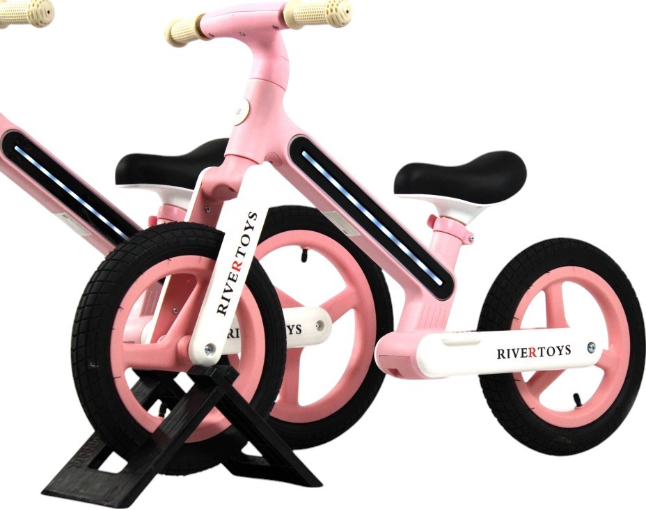 Детский беговел RiverToys (HB-003) (розовый)