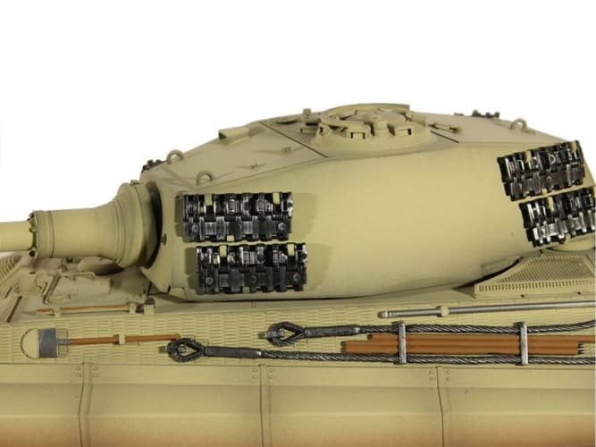 Радиоуправляемый танк Torro King Tiger 1/16 дым (для ИК боя) V3.0 2.4G RTR, TR11510-CA-3.0