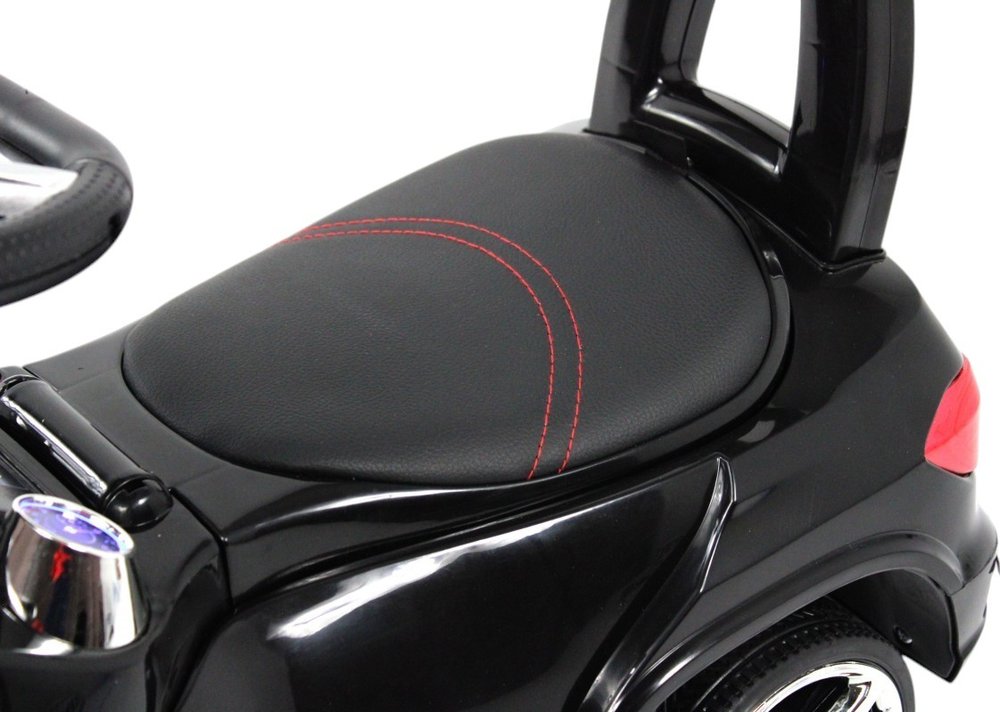 Детский толокар Mercedes-Benz GL63 RiverToys (A888AA) (черный)