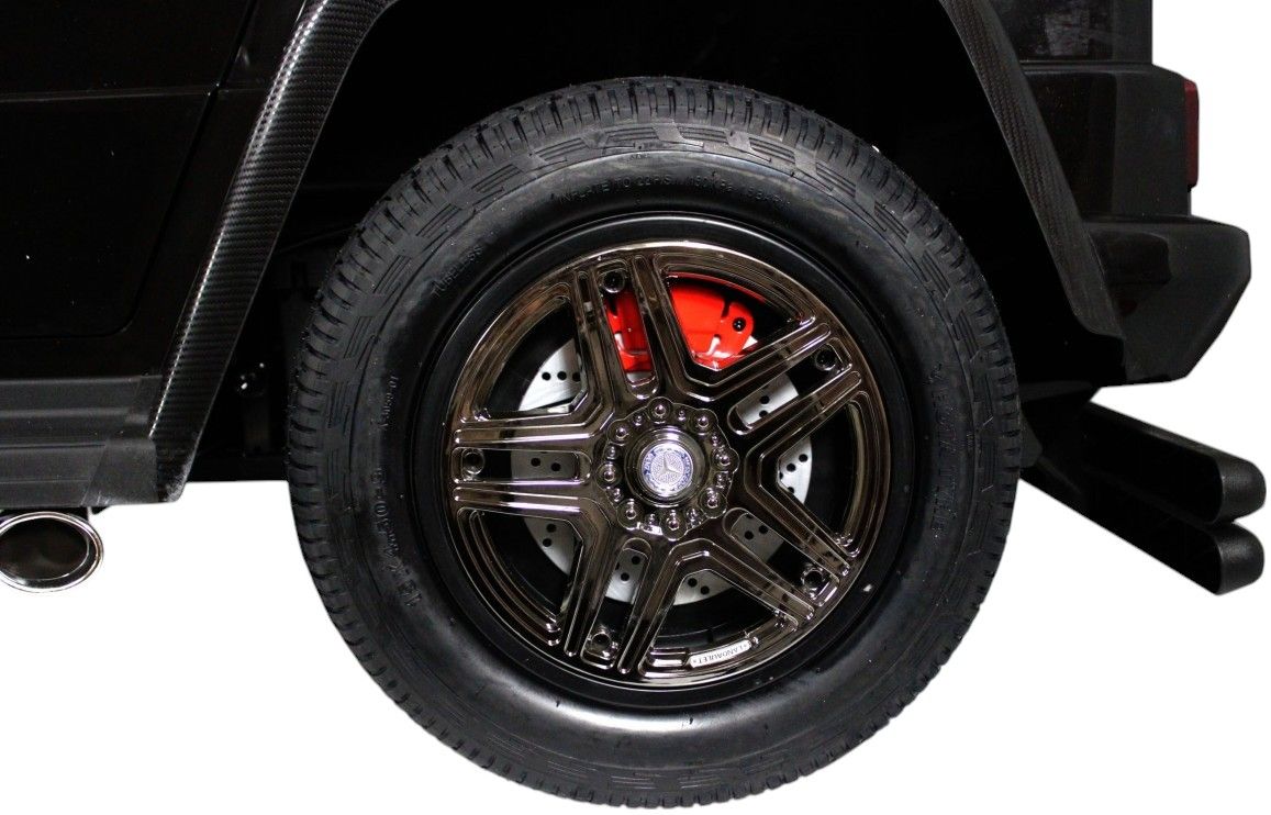 Детский электромобиль RiverToys Mercedes-Maybach G650 Landaulet (M999MM-BLACK) черный