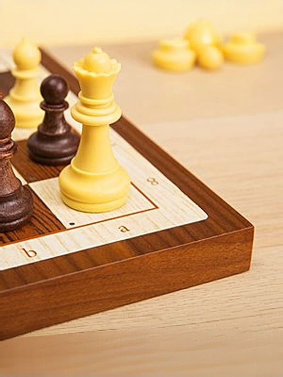 Шахматы Chessnut Air+ с искусственным интеллектом
