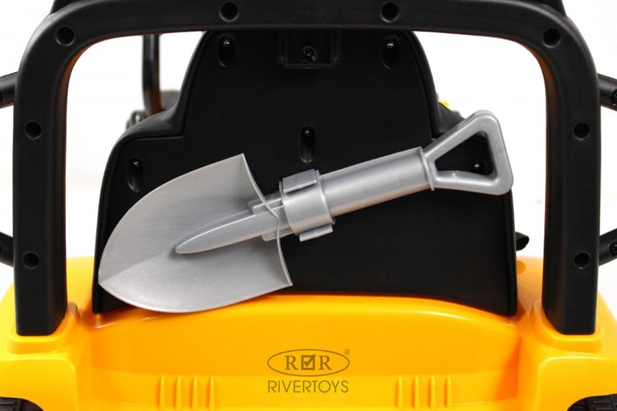 Детский электромобиль RiverToys трактор-погрузчик C004MC желтый