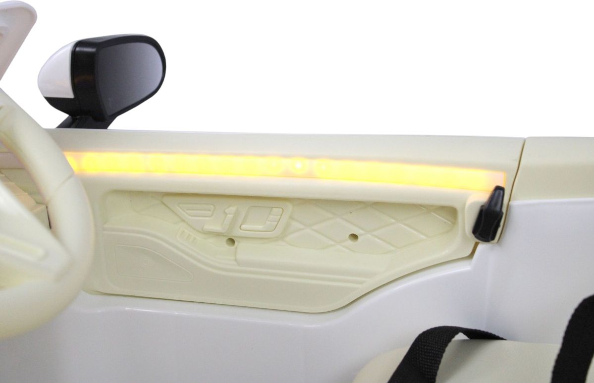 Детский электромобиль RiverToys М333БХ 4WD белый