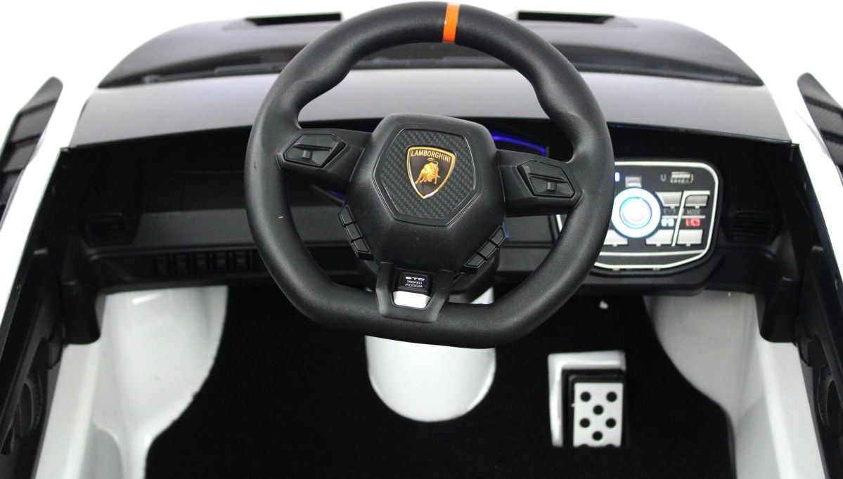 Детский электромобиль RiverToys Lamborghini Huracán STO (E888EE) белый