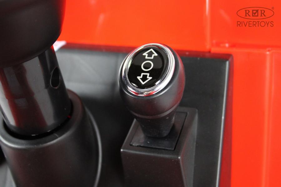 Детский электромобиль RiverToys G001GG красный