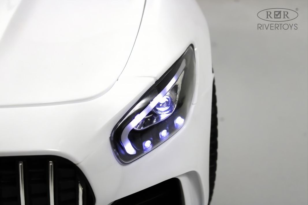 Детский электромобиль Mercedes-Benz AMG GT X777XX белый
