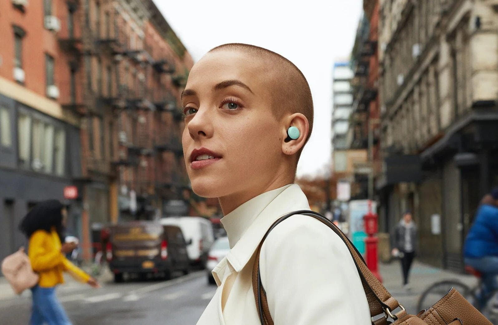 Беспроводные наушники Google Pixel Buds TWS Quite Mint с зарядным футляром (мятные)