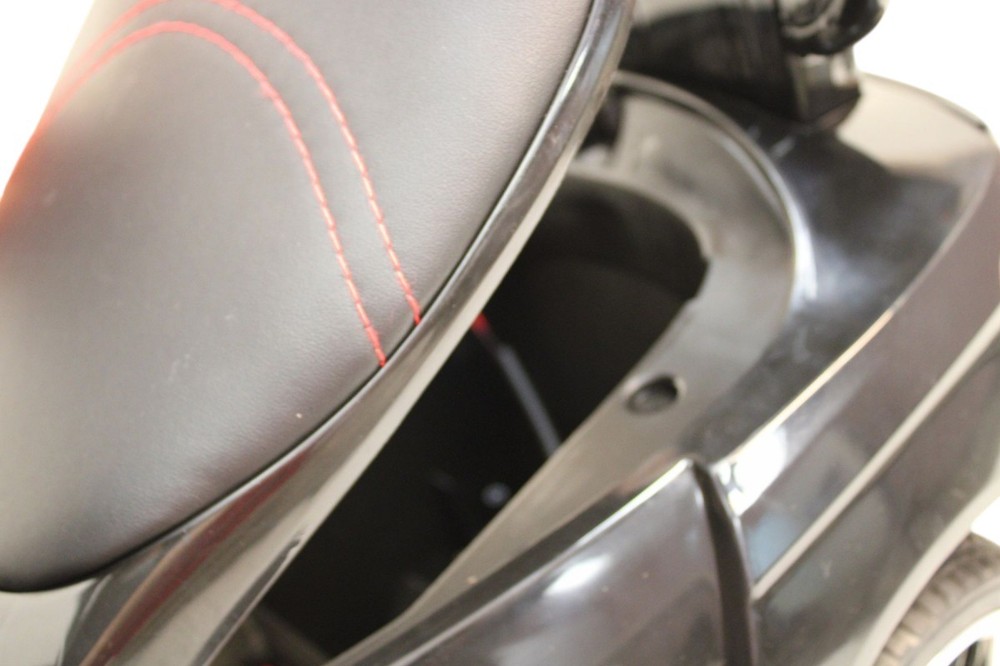 Детский толокар BMW M5 RiverToys (A999MP-M) (черный)