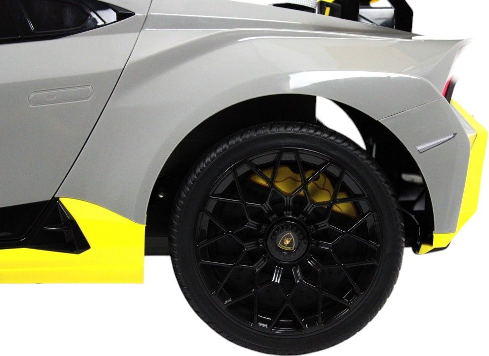 Детский электромобиль RiverToys Lamborghini Huracán STO (E888EE-GRAY) серый