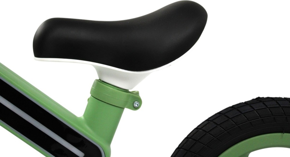 Детский беговел RiverToys (HB-002) (зеленый)