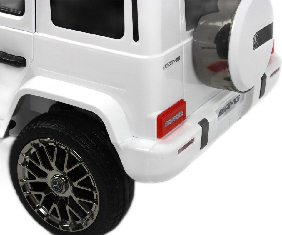 Детский электромобиль RiverToys Mercedes-AMG G63 4WD (G333GG) белый
