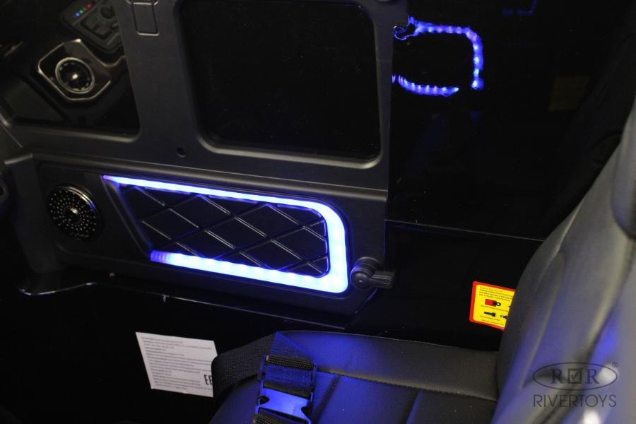 Детский электромобиль RiverToys Mercedes-AMG G63 (G111GG) 24V черный