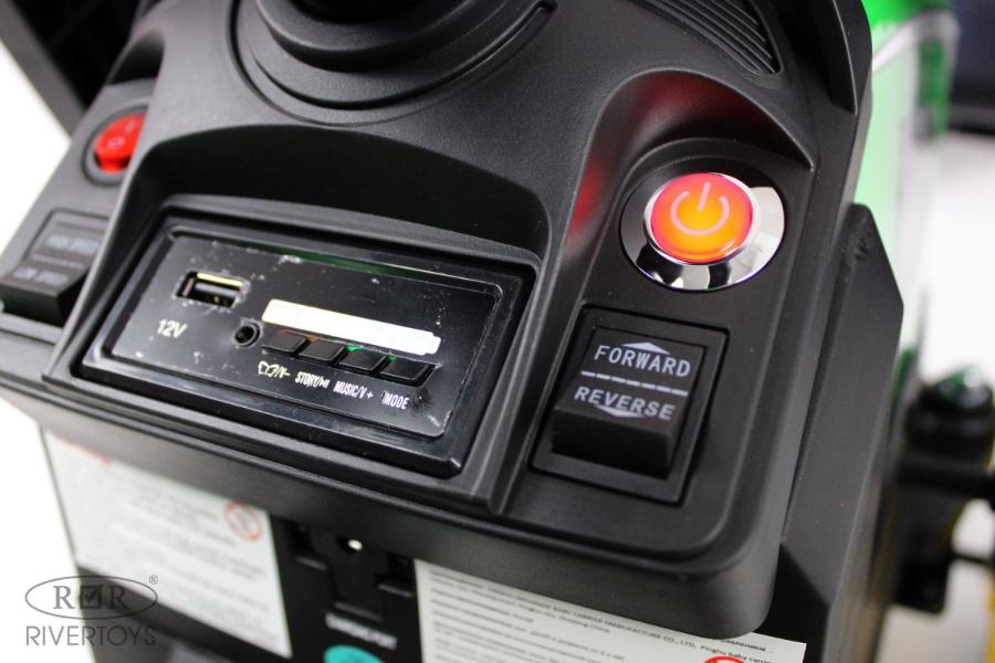 Детский электромобиль RiverToys экскаватор-погрузчик A777MP зеленый