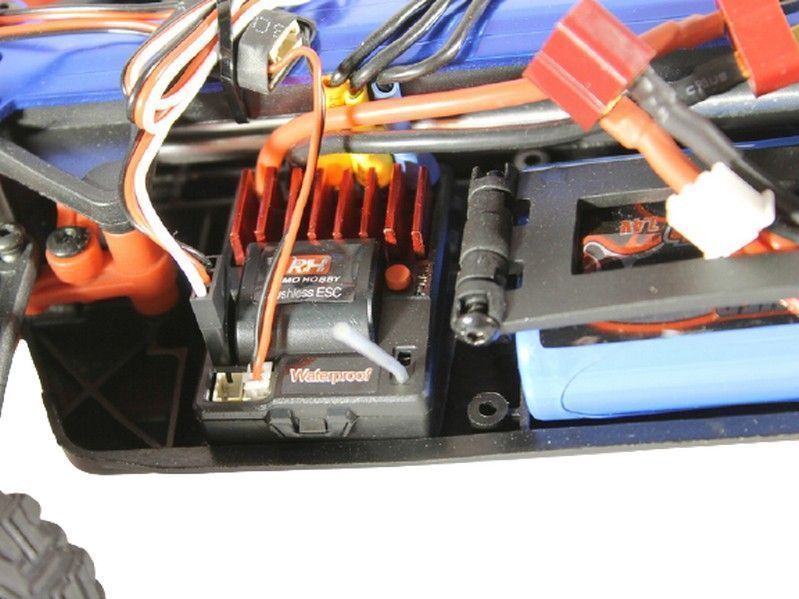 Радиоуправляемая трагги Remo Hobby S EVO-R Brushless UPGRADE V2.0 (синяя) 4WD 2.4G 1/16 RTR (E581-003)