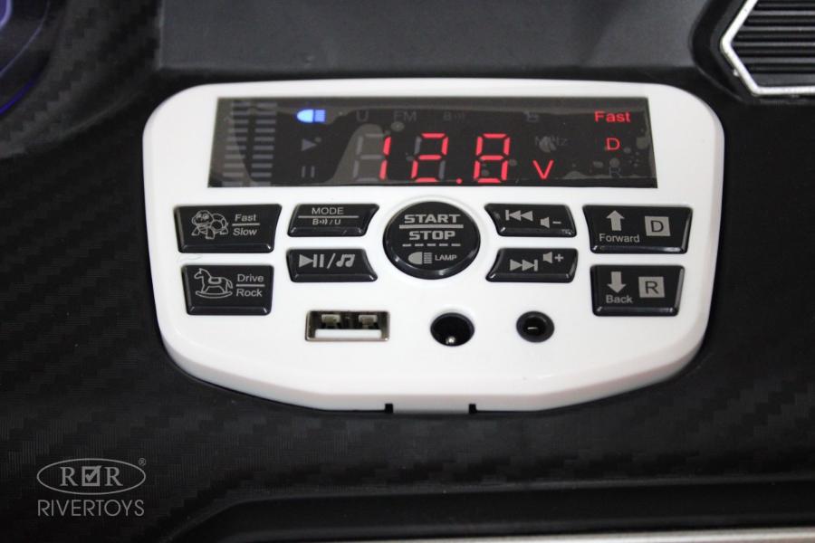 Детский электромобиль RiverToys Lamborghini Urus (E777EE) красный