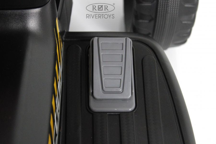 Детский электромобиль RiverToys K111KK розовый