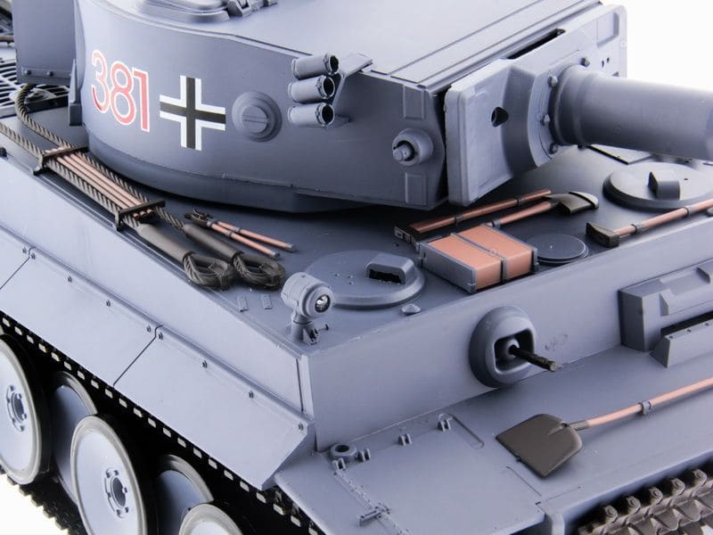 Радиоуправляемый танк Heng Long Tiger I Upgrade V7.0  2.4G 1/16 RTR, HL3818-1U7.0
