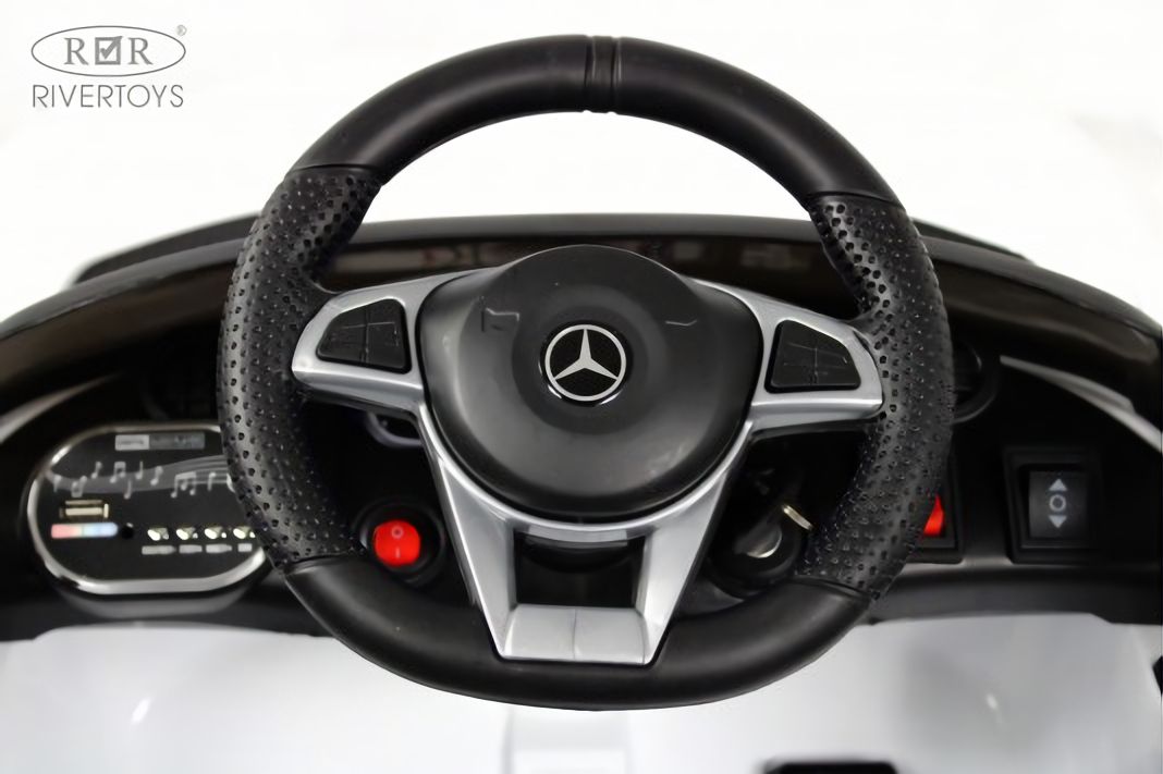 Детский электромобиль Mercedes-Benz AMG GT X777XX белый