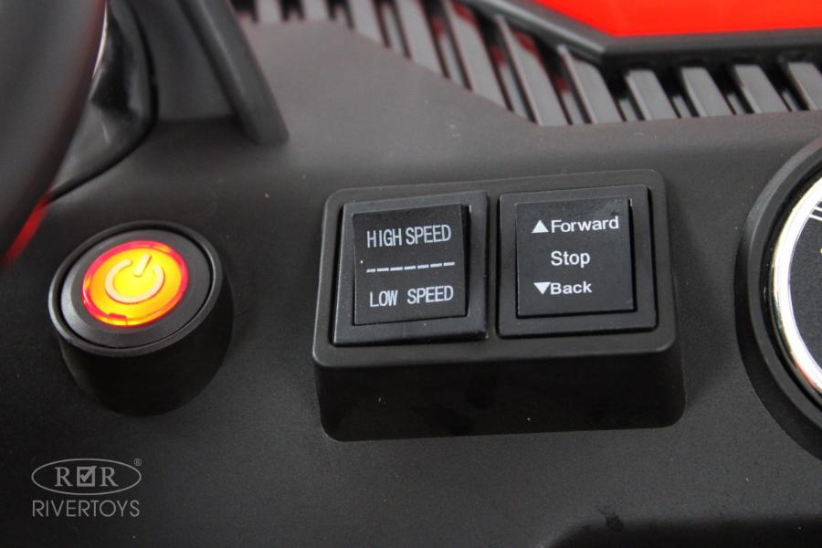Детский электромобиль RiverToys K333AM красный