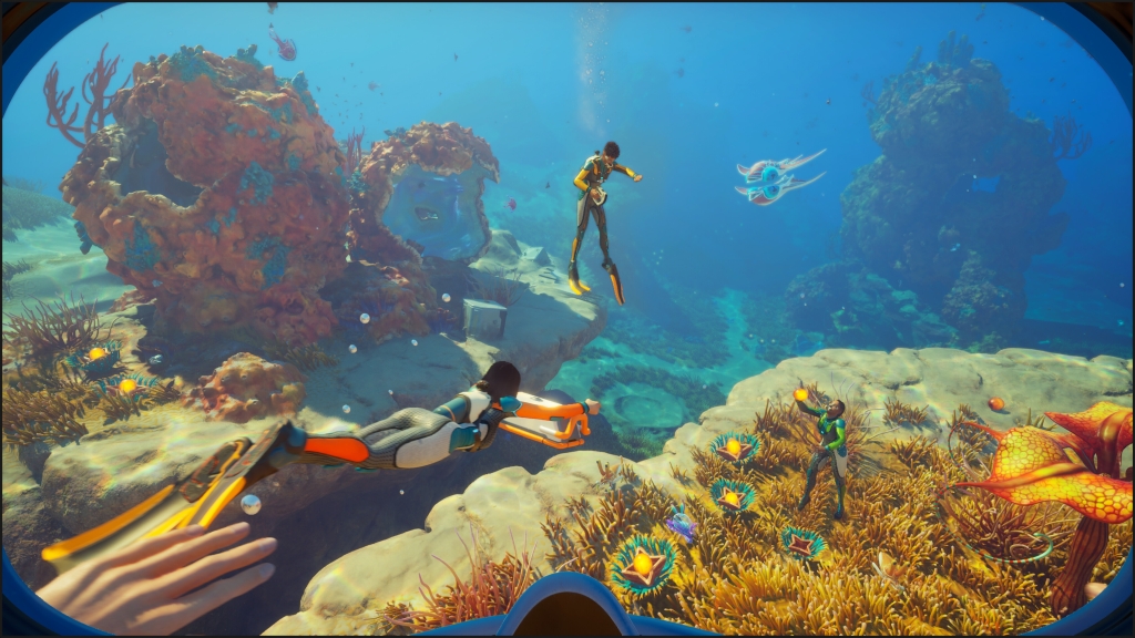 скриншот Subnautica 2 с подводной базой и существами в глубине океана