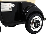 Детский толокар RiverToys Mercedes-Benz 300S (LS-128A-BLACK) черный