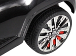 Детский толокар Toyota Land Cruiser 300 RiverToys (Z002ZZ-D) (черный)