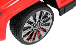 Детский толокар Toyota Land Cruiser 300 RiverToys (Z002ZZ-C) (красный)
